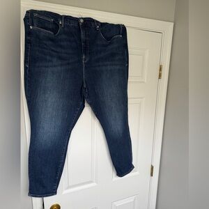 Good American Good Legs Crop Jeans. Women's Plus Size 24. Medium/Dark Denim